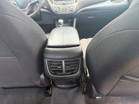Used 2023 Chevrolet Malibu LT w/ Driver Confidence Package FWD image 16
