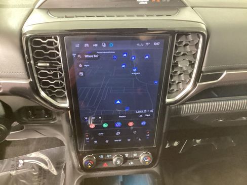 Used 2025 Ford Ranger Lariat w/ Black Appearance Package AWD/4WD image 20