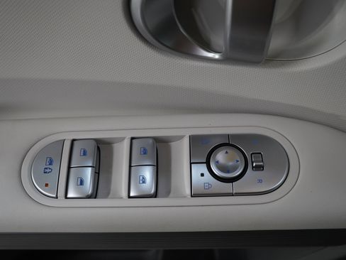 Certified 2024 Hyundai Ioniq 5 SEL AWD/4WD image 20