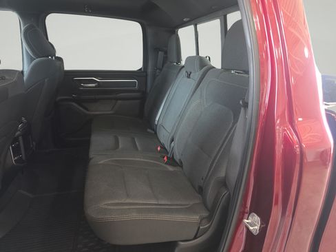 Used 2019 RAM 1500 Big Horn AWD/4WD image 24