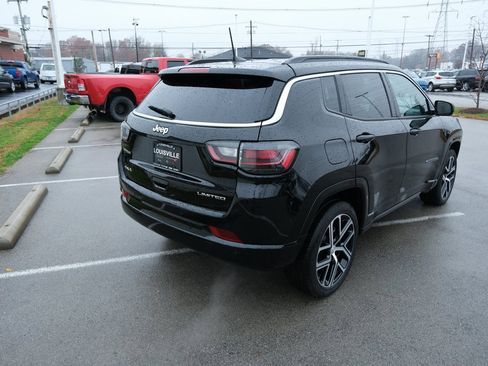 Used 2024 Jeep Compass Limited w/ Elite Group image 7