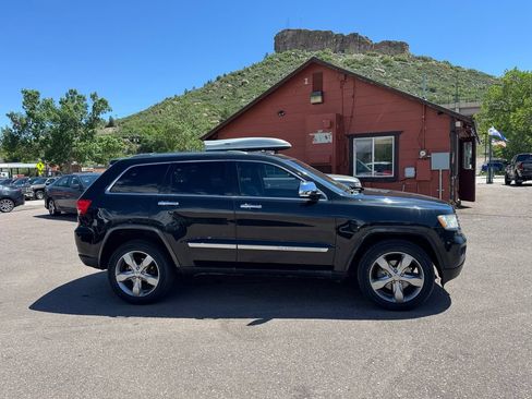 Used 2011 Jeep Grand Cherokee Overland AWD/4WD image 2