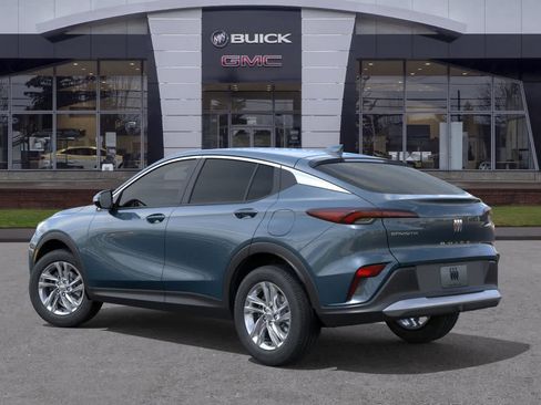 New 2026 Buick Envista Preferred image 3