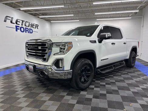 Used 2020 GMC Sierra 1500 SLT w/ SLT Convenience Package image 1