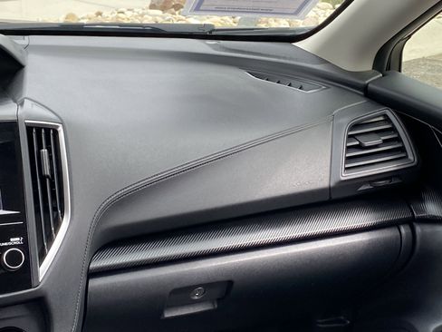 Used 2018 Subaru Crosstrek 2.0i Premium w/ Moonroof Package image 20