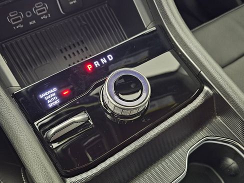 New 2026 Jeep Grand Cherokee Limited AWD/4WD image 32