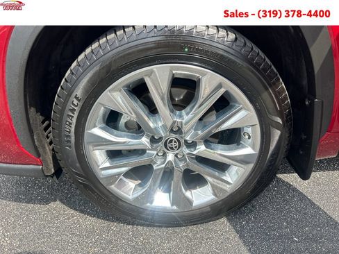 Certified 2020 Toyota Highlander Limited AWD/4WD image 26