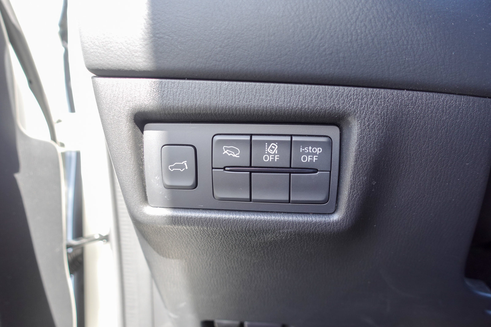 Certified 2025 MAZDA CX-5 Carbon Edition AWD/4WD image 18