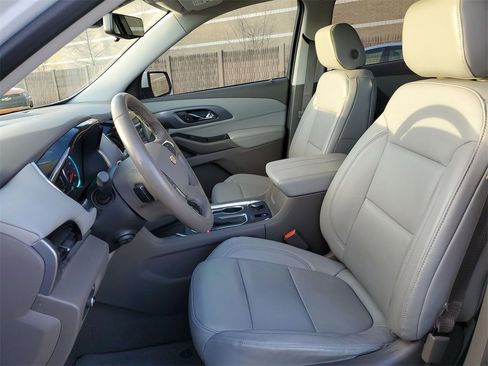 Used 2019 Chevrolet Traverse Premier w/ Driver Confidence II Package image 19