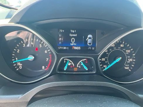 Used 2017 Ford Escape Titanium FWD image 26