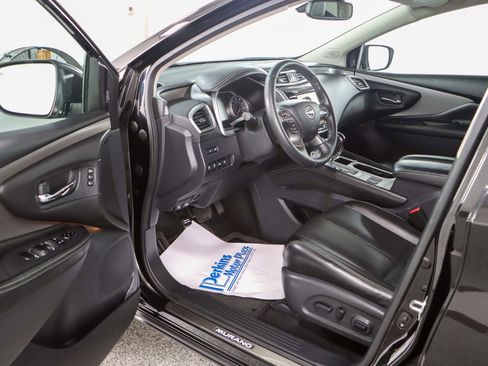 Used 2023 Nissan Murano SL w/ Cargo Package image 3