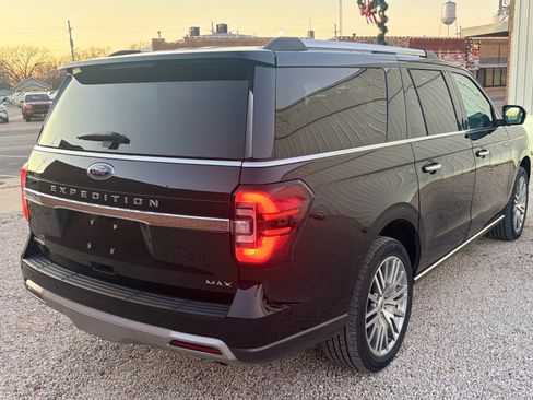 Certified 2024 Ford Expedition Max Limited image 3