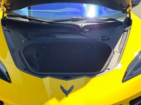 Used 2025 Chevrolet Corvette Stingray Preferred Cpe w/ Z51 Performance Package RWD image 57