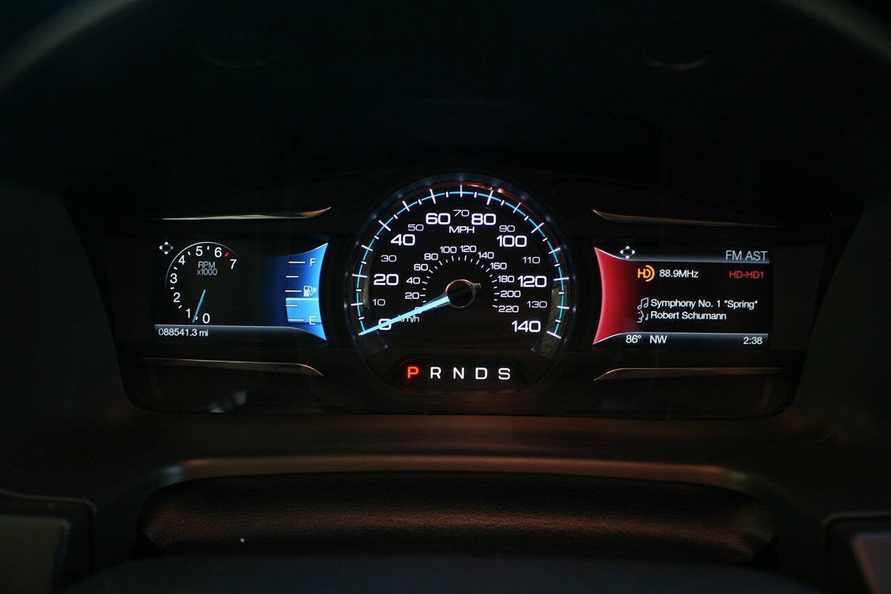 Used 2016 Ford Flex Limited w/ Equipment Group 301A FWD image 18