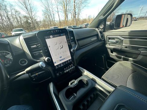 Used 2022 RAM 3500 Laramie image 19