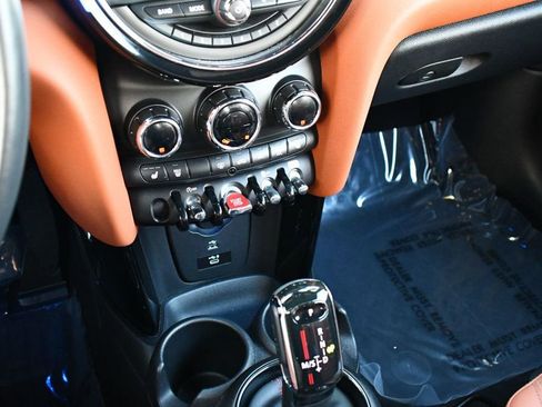 Used 2021 MINI Cooper S image 65