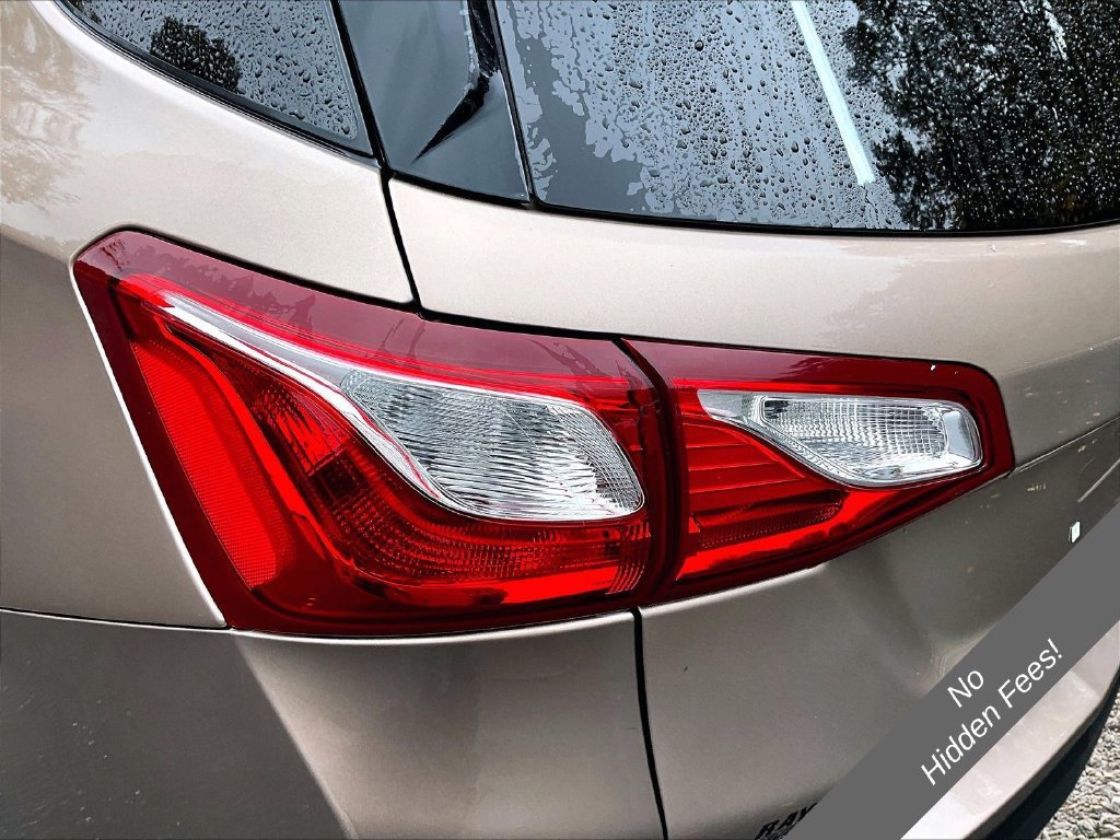 Used 2019 Chevrolet Equinox LS w/ LS Convenience Package AWD/4WD image 26