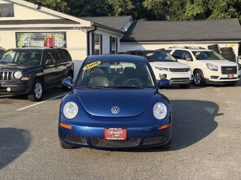 Used 2008 Volkswagen Beetle S FWD image 1