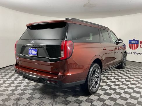 New 2027 Ford Expedition Max Platinum w/ Stealth Appearance Package AWD/4WD image 3