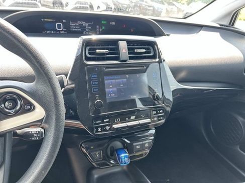 Used 2016 Toyota Prius Two FWD image 22