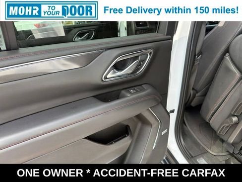 Used 2022 Chevrolet Tahoe RST w/ Luxury Package AWD/4WD image 37