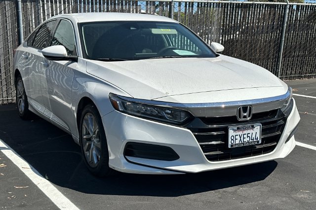 Used 2018 Honda Accord LX image 2