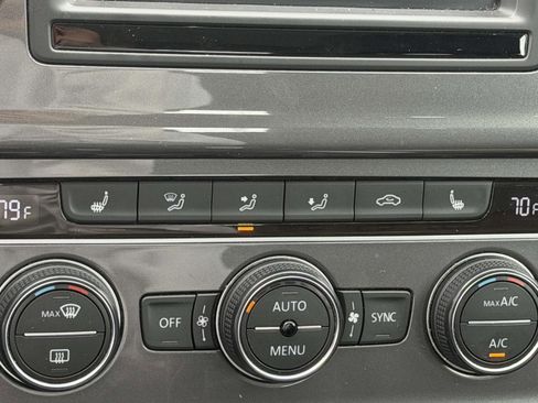 Used 2017 Volkswagen Golf Alltrack SEL image 34