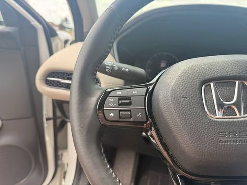 Certified 2024 Honda HR-V EX-L image 17