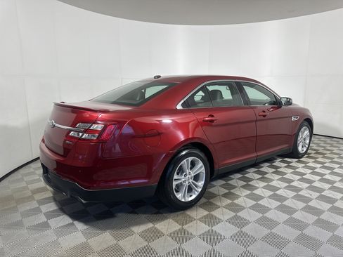 Used 2013 Ford Taurus SEL FWD image 7