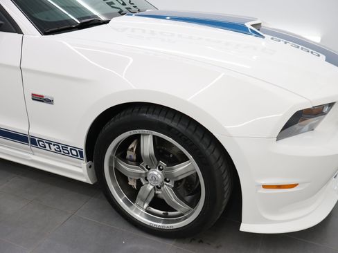 Used 2011 Ford Mustang GT Premium RWD image 25