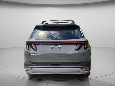 Certified 2025 Hyundai Tucson SEL FWD image 6
