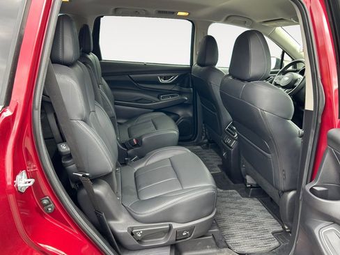 Used 2023 Subaru Ascent Limited image 11