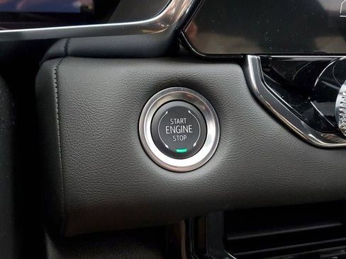 New 2025 GMC Canyon Elevation image 32