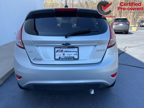 Used 2019 Ford Fiesta SE FWD image 12