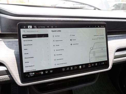 Used 2025 Rivian R1T Adventure AWD/4WD image 34