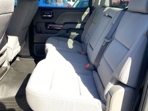 Used 2018 GMC Sierra 1500 SLE w/ SLE Value Package image 22