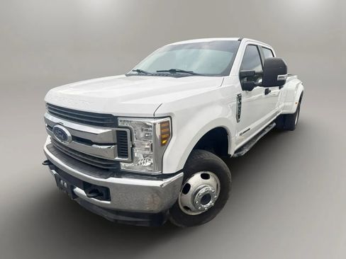 Used 2018 Ford F350 XL w/ STX Appearance Package AWD/4WD image 1