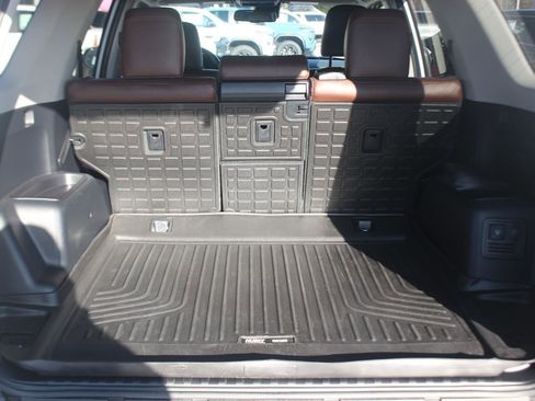 Used 2022 Toyota 4Runner Limited image 11