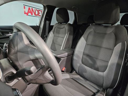 Used 2023 Chevrolet TrailBlazer LT image 23