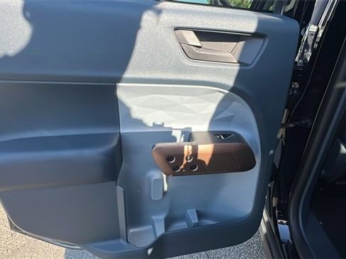 Used 2024 Ford Maverick Lariat w/ FX4 Off-Road Package image 14