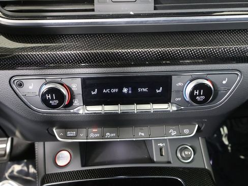 Used 2024 Audi SQ5 Premium Plus w/ Premium Plus Package image 5