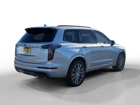 Used 2020 Cadillac XT6 Sport w/ Platinum Package image 5