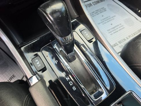 Used 2016 Honda Accord EX-L image 14