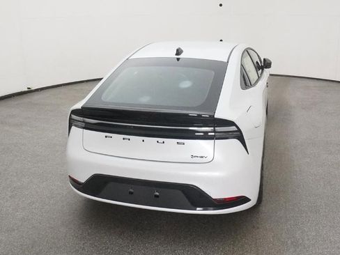 New 2026 Toyota Prius Plug-In Hybrid image 18