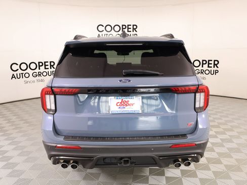 Used 2025 Ford Explorer ST w/ Sun And Sound Package AWD/4WD image 24