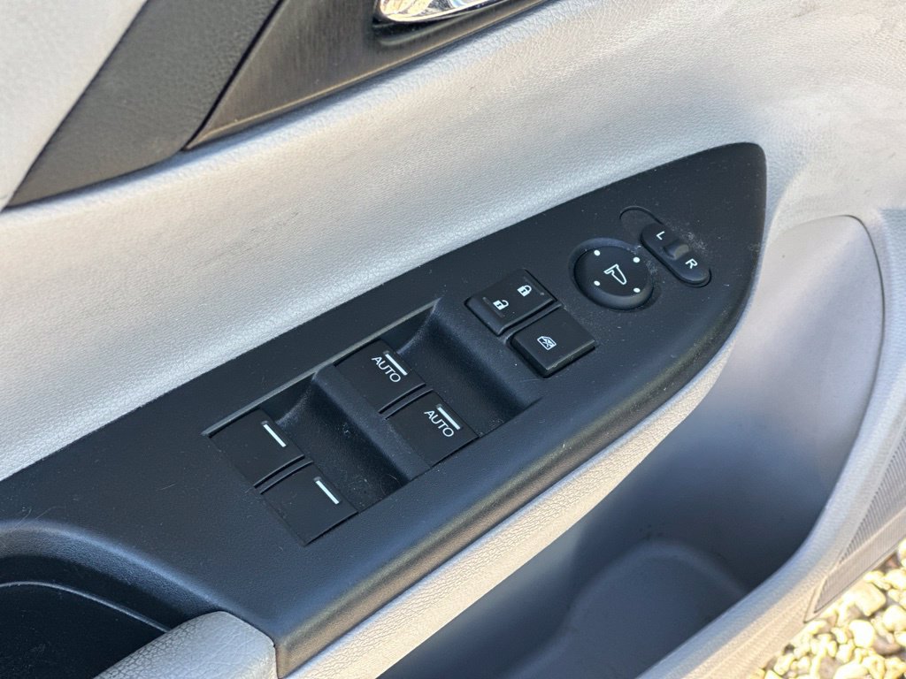 Used 2013 Honda Accord EX-L image 16