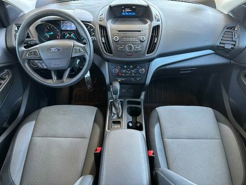 Used 2018 Ford Escape SE w/ Ford Safe & Smart Package image 16