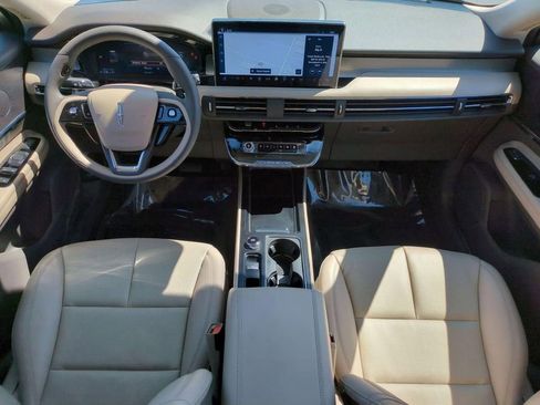 Certified 2023 Lincoln Corsair AWD w/ Equipment Group 101A image 28