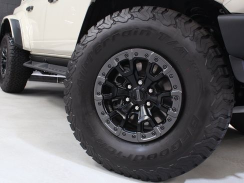 Used 2025 Ford Bronco Raptor w/ Interior Carbon Fiber Pack AWD/4WD image 25