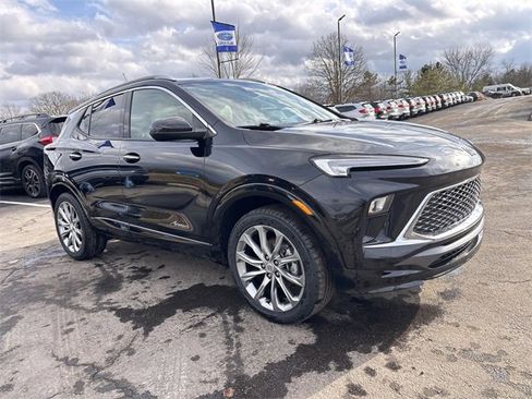 Used 2024 Buick Encore GX Avenir w/ Avenir Convenience Package image 13